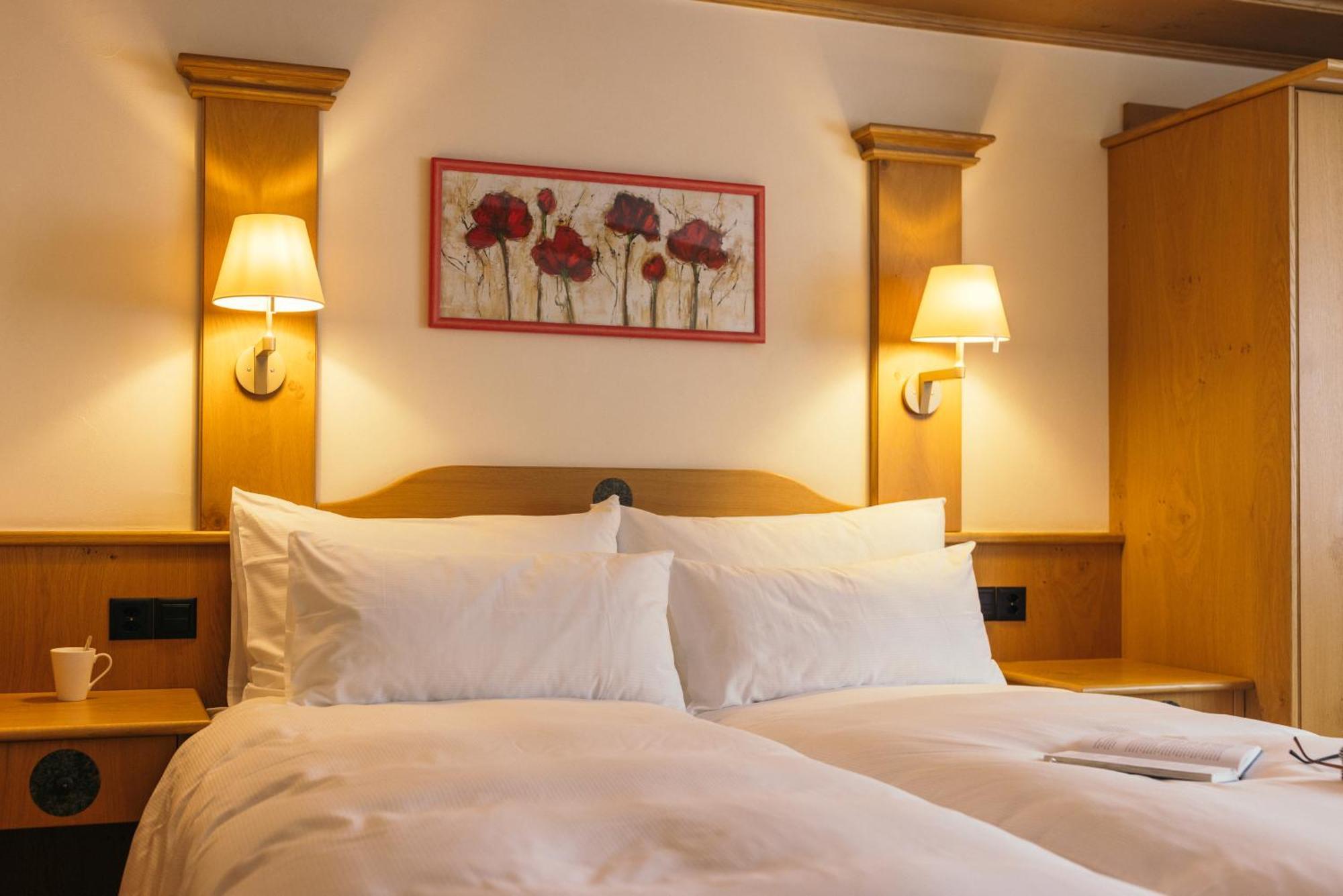 La Couronne Hotel & Spa Zermatt Oda fotoğraf